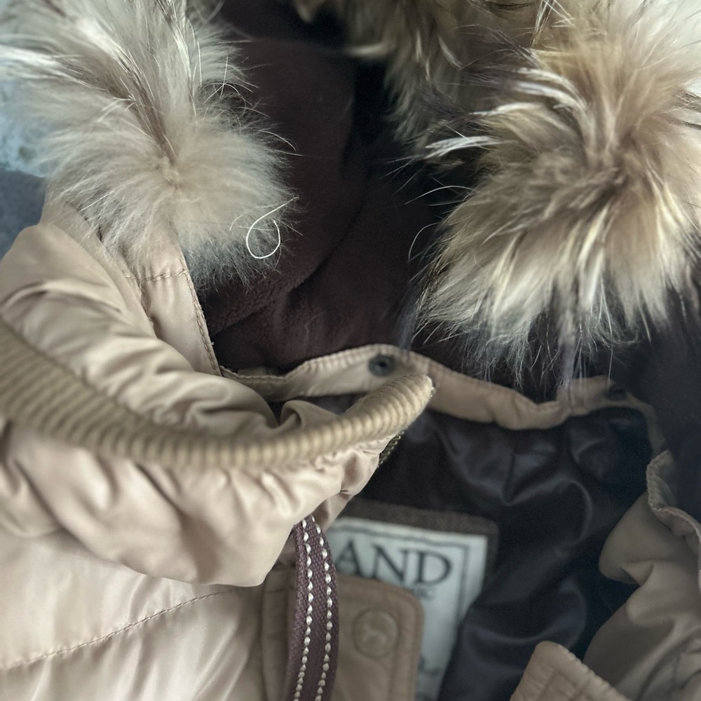 Women's Tan Quilted Jacket - Picture 5 of 6